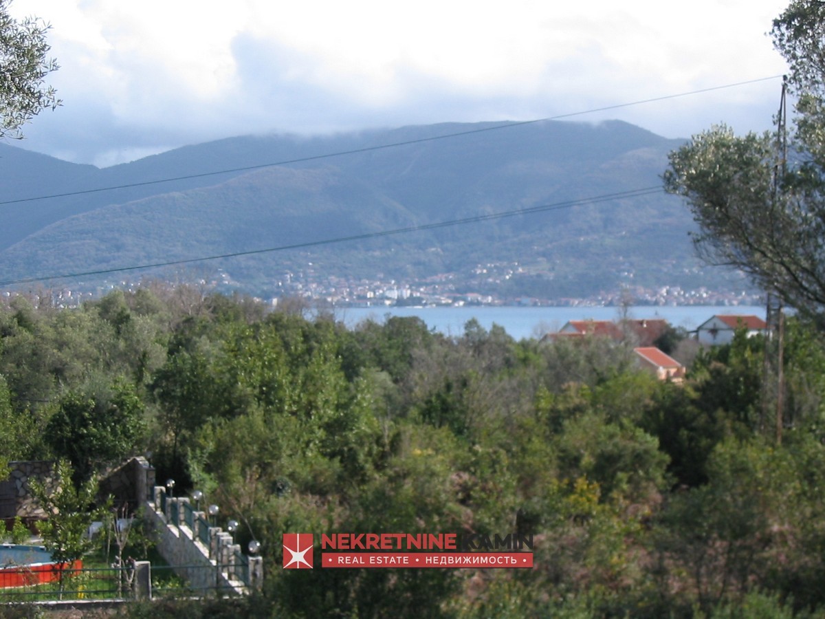 Plac sa pogledom na more 452m2, Krašići-Tivat